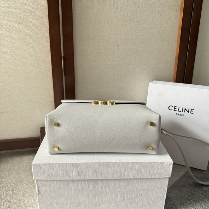 Ce1i*e kelly bags